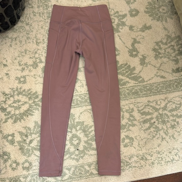 NWOT Victoria Secret Leggings - Picture 2 of 6